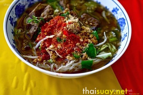 Тайский суп с лапшой